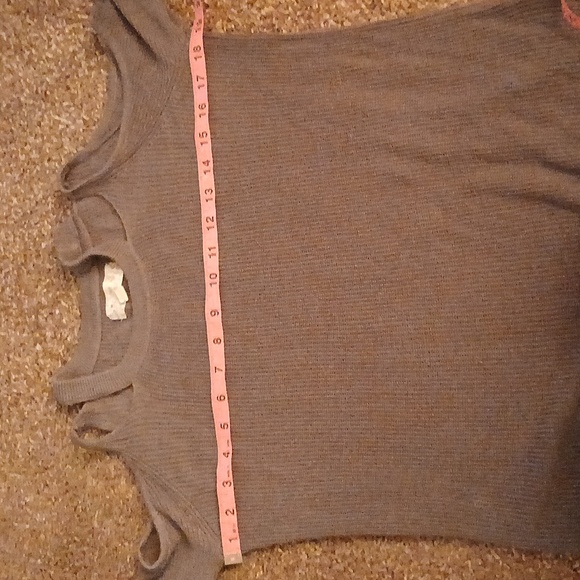 Pink Republic grey knit cold shoulder size small - Picture 11 of 14